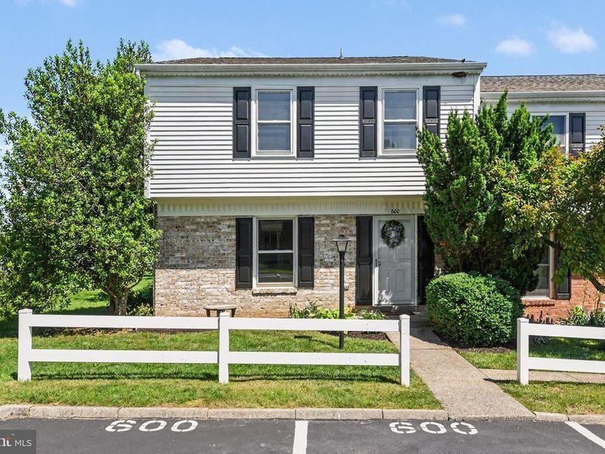 600 Allenview Drive, Mechanicsburg, PA 17055 Main Photo