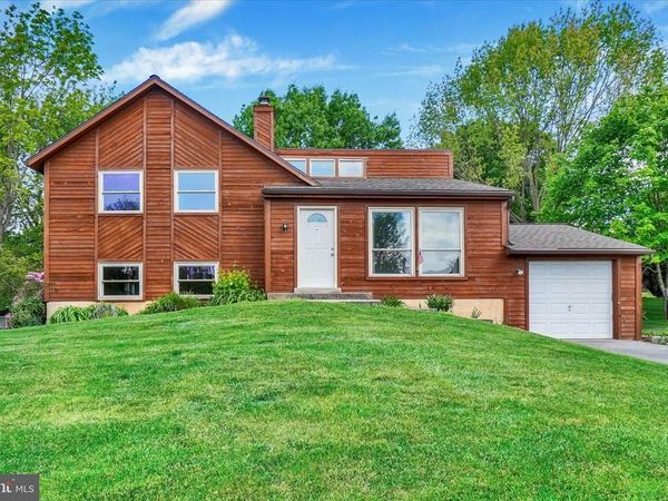 112 NICHOLAS ROAD , LANCASTER, PA 17603