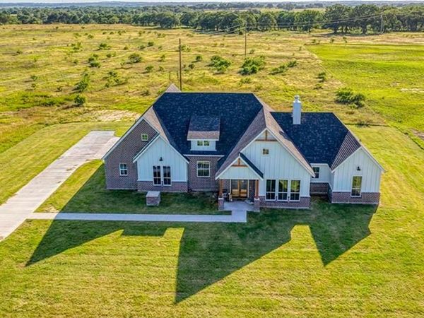 3171 Pear Orchard Road, Granbury, TX 76048