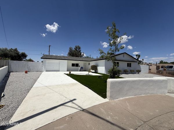 5636 W AMELIA Avenue, Phoenix, AZ 85031