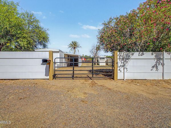 34555 S K FIELD Road, Black Canyon City, AZ 85324