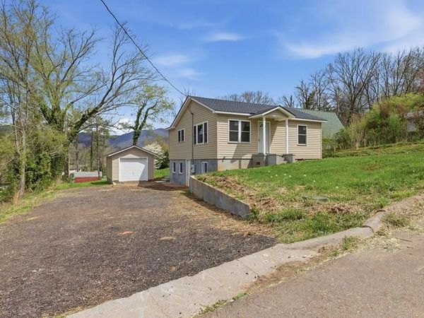 39 Justus, Andrews, NC 28901