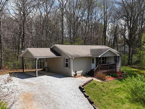 133 Underburg Lane, Franklin, NC 28734