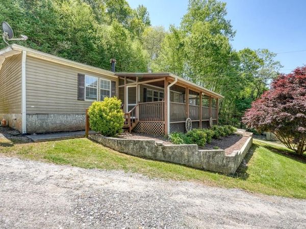 830 Canyon Road , Marble, NC 28905