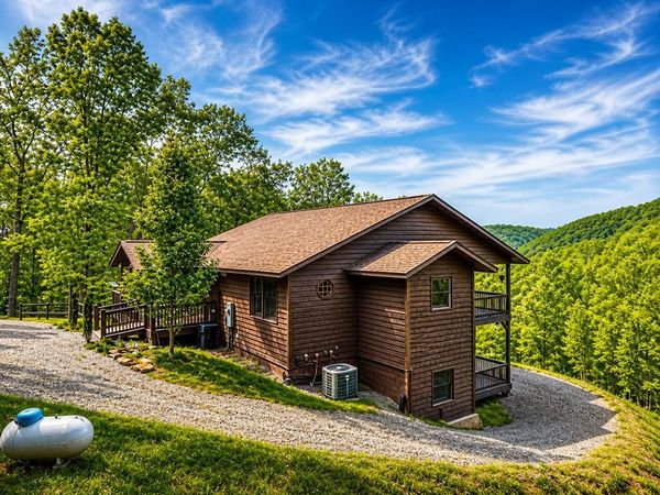 445 Tranquil Cove Road, Murphy, NC 28906
