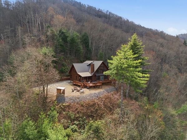 830 Noonday Sun Ridge, Topton, NC 28781