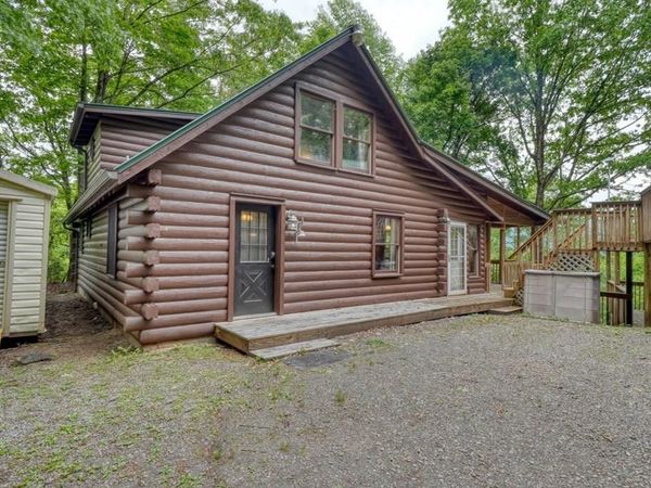 477 Little Snowbird Trail , Marble, NC 28905