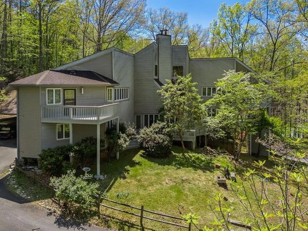 1240 Village Road , Murphy, NC 28906