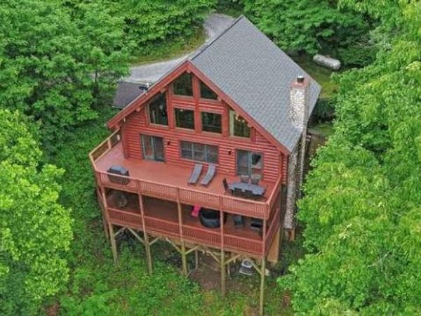 135 Ridge Top Drive, Topton, NC 28781