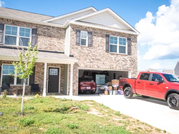 7502 Grasshopper Lane, Corryton, TN 37721