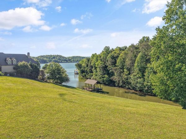 3842 Attley Drive, Louisville, TN 37777