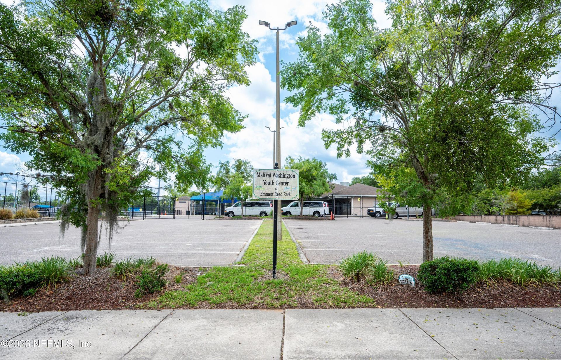 1494 8th Street W, Jacksonville, FL 32209 Photo