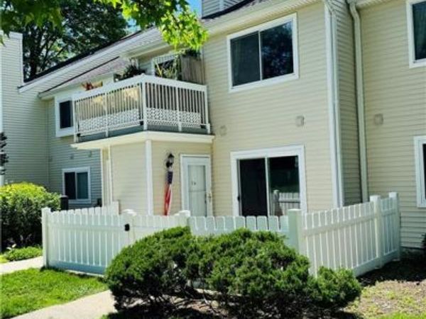 35 Foxtail Lane , Monmouth Junction, NJ 08852