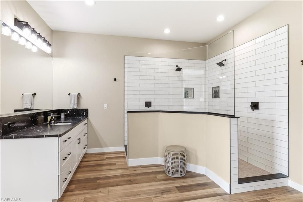 20700 Park Pl, Estero, FL 33928 Photo