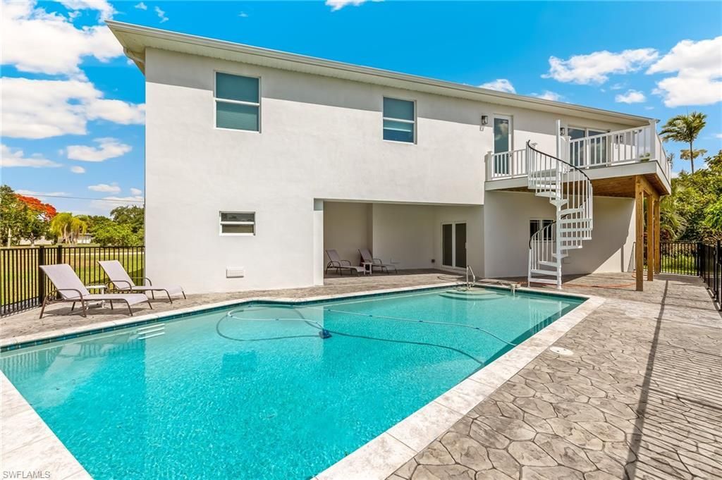 20700 Park Pl, Estero, FL 33928 Photo