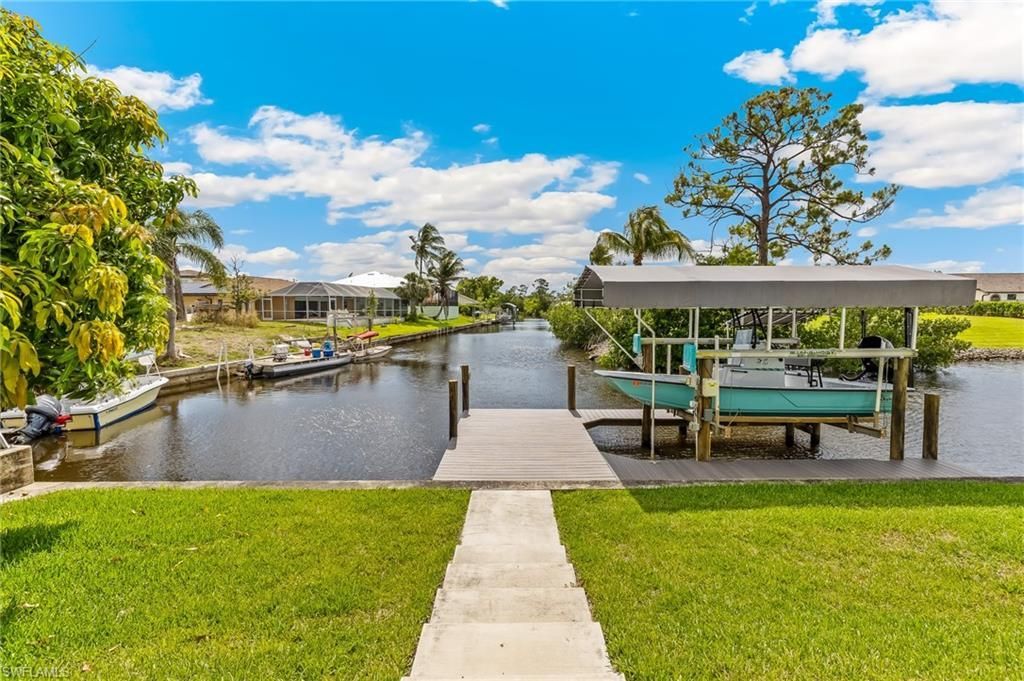 20700 Park Pl, Estero, FL 33928 Photo