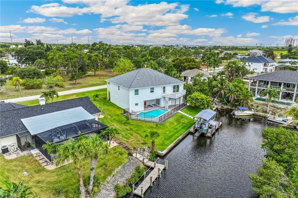 20700 Park Pl, Estero, FL 33928 Photo