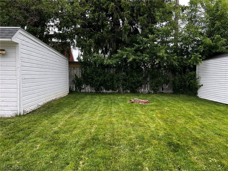 7618 Wooster Parkway, Parma, OH 44129 Photo 16
