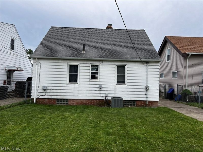 7618 Wooster Parkway, Parma, OH 44129 Photo 17