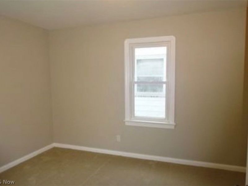 7618 Wooster Parkway, Parma, OH 44129 Photo 8