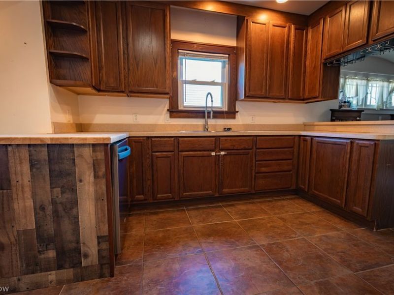 1564 Cascade, Youngstown, OH 44511 Photo 5