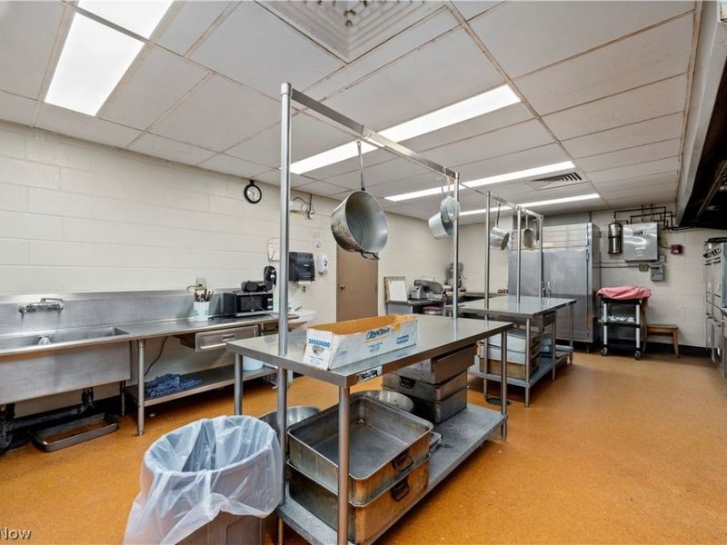 2915 Broadway, Lorain, OH 44055 Photo 37