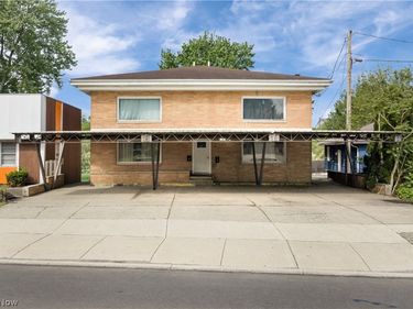 2017 Fulton Road NW, Canton, OH 44709