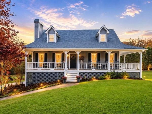 66 CHARLOTTE Place , Hiram, GA 30141