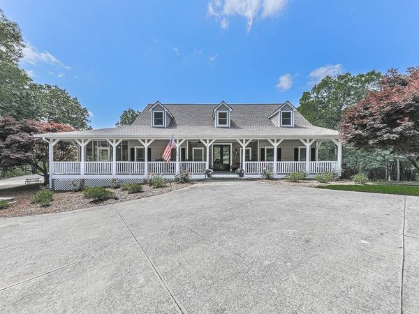 397 Thomas Road , Dallas, GA 30132