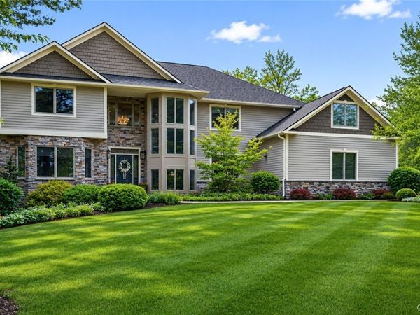 4244 Trout Lily Lane, Manlius, NY 13104
