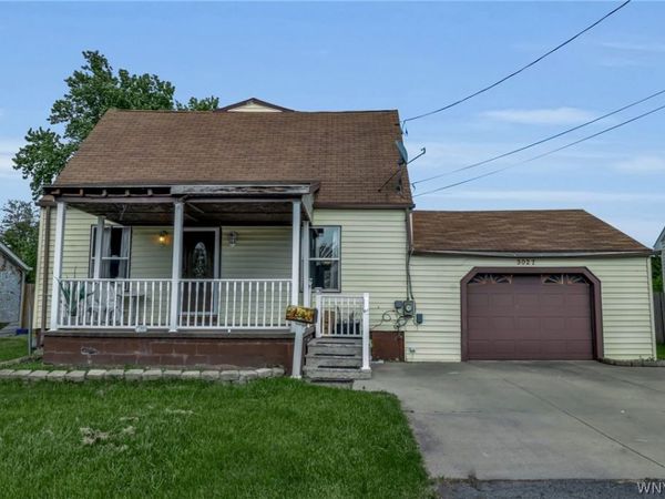 3027 Petroleum Street , Niagara Falls, NY 14305