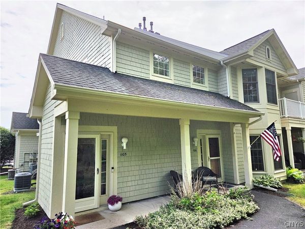 1105 Greymoor Way , Baldwinsville, NY 13027