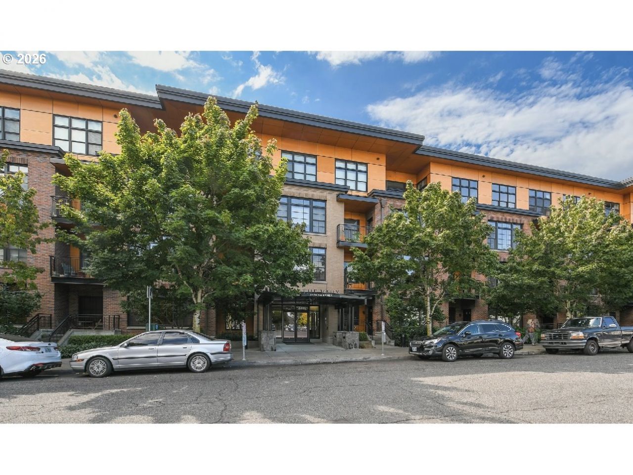 2350 NW Savier St, Unit 224, Portland, OR 97210 Main Photo