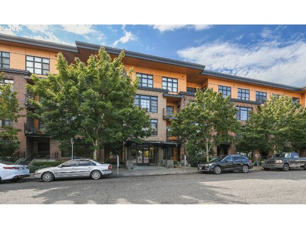 2350 NW SAVIER ST, Unit 224, Portland, OR 97210