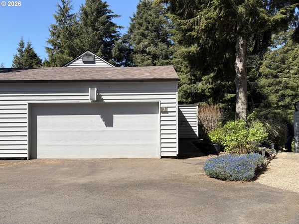 600 ISLAND DR, Unit #7, Gleneden Beach, OR 97388