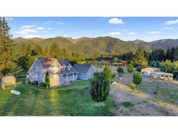 15050 PINE CREEK LN, Baker City, OR 97814