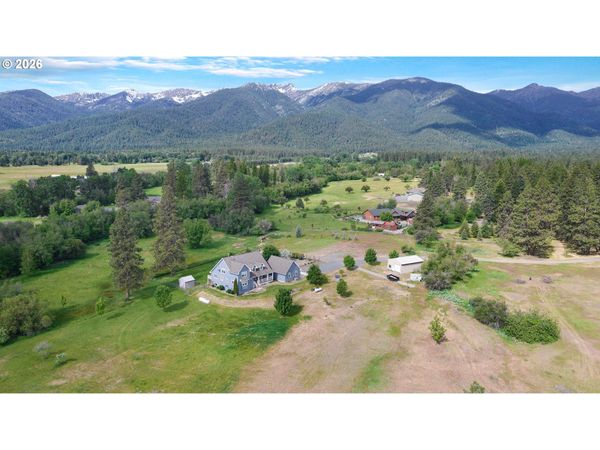 15050 PINE CREEK LN, Baker City, OR 97814