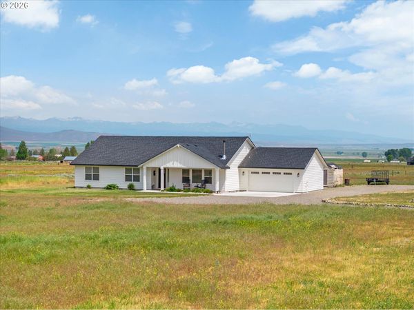 43949 POCAHONTAS RD, Baker City, OR 97814