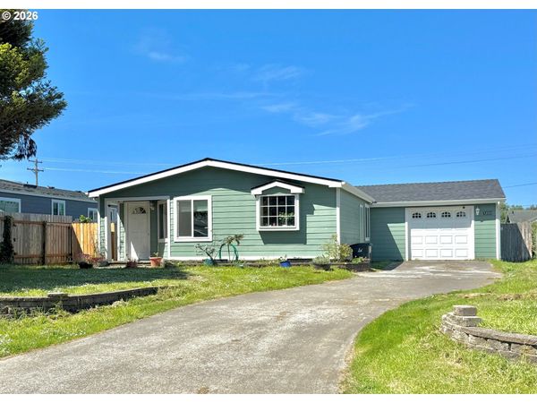 1188 INDIANA AVE, Bandon, OR 97411
