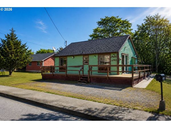 495 N WAHANNA RD, Seaside, OR 97138