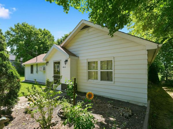 206 E Hardy St, Fremont, IN 46737
