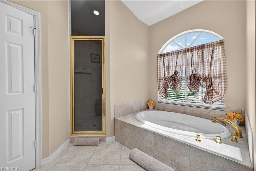 27041 Flamingo Dr , Bonita Springs, FL 34135 Photo