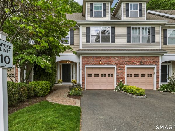 12 Schoolhouse, Unit 12, West Hartford, CT 06110