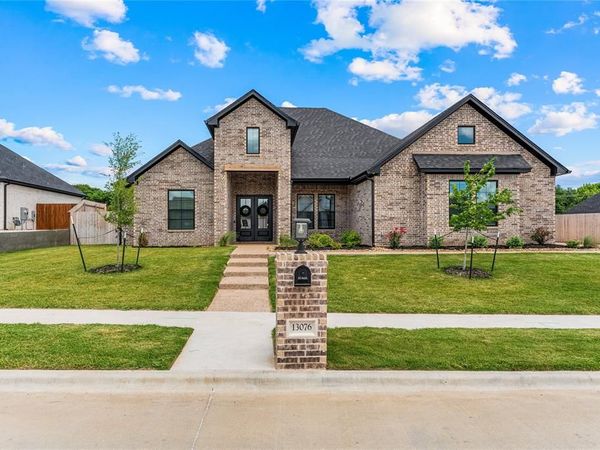 13076 Rainier Drive, Woodway, TX 76712