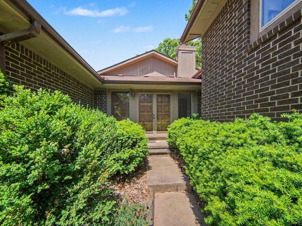 5181 Christine Court, Ann Arbor, MI 48103