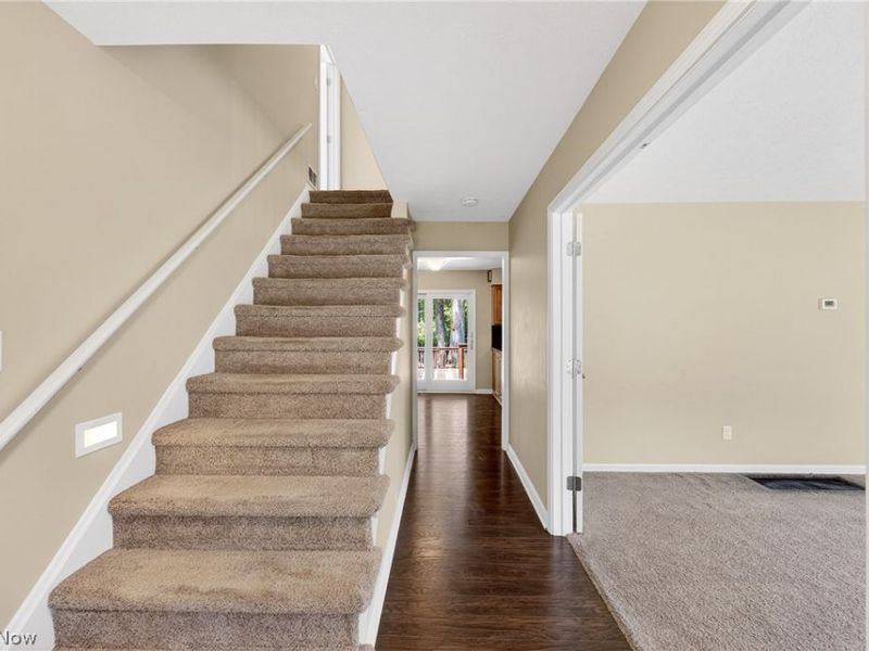 27864 Edgepark Boulevard, North Olmsted, OH 44070 Photo 13