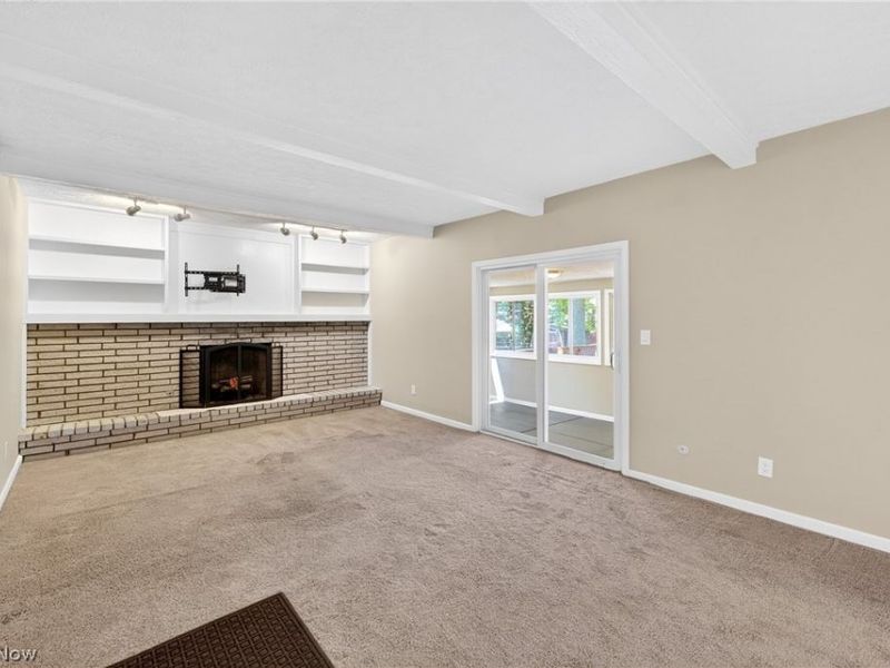 27864 Edgepark Boulevard, North Olmsted, OH 44070 Photo 25