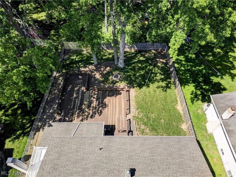 27864 Edgepark Boulevard, North Olmsted, OH 44070 Photo 3