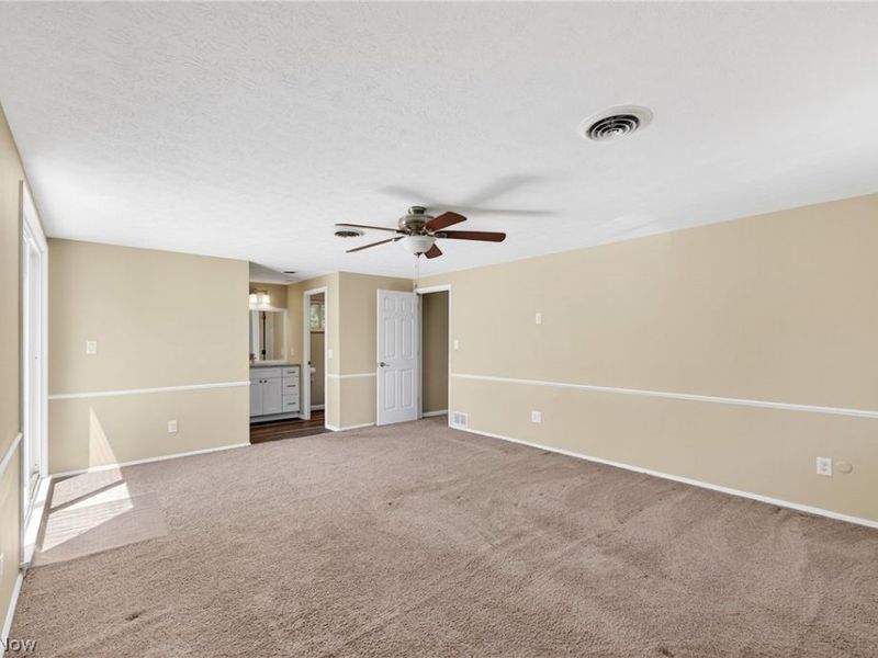 27864 Edgepark Boulevard, North Olmsted, OH 44070 Photo 37