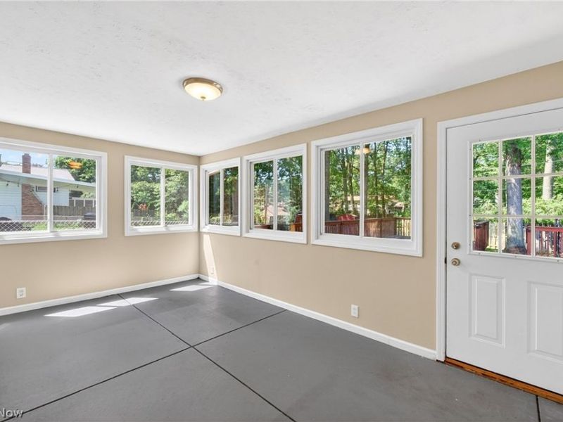 27864 Edgepark Boulevard, North Olmsted, OH 44070 Photo 44